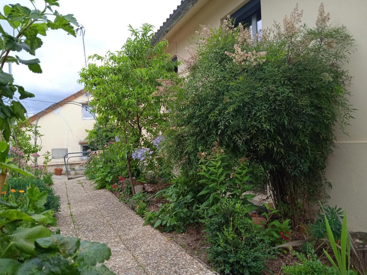 Charmante Petite Maison Bergerac Exterior foto